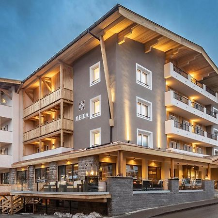 Hotel Meida Поцца-ди-Фасса Экстерьер фото