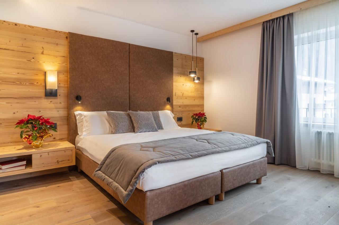 Hotel Meida Поцца-ди-Фасса Экстерьер фото