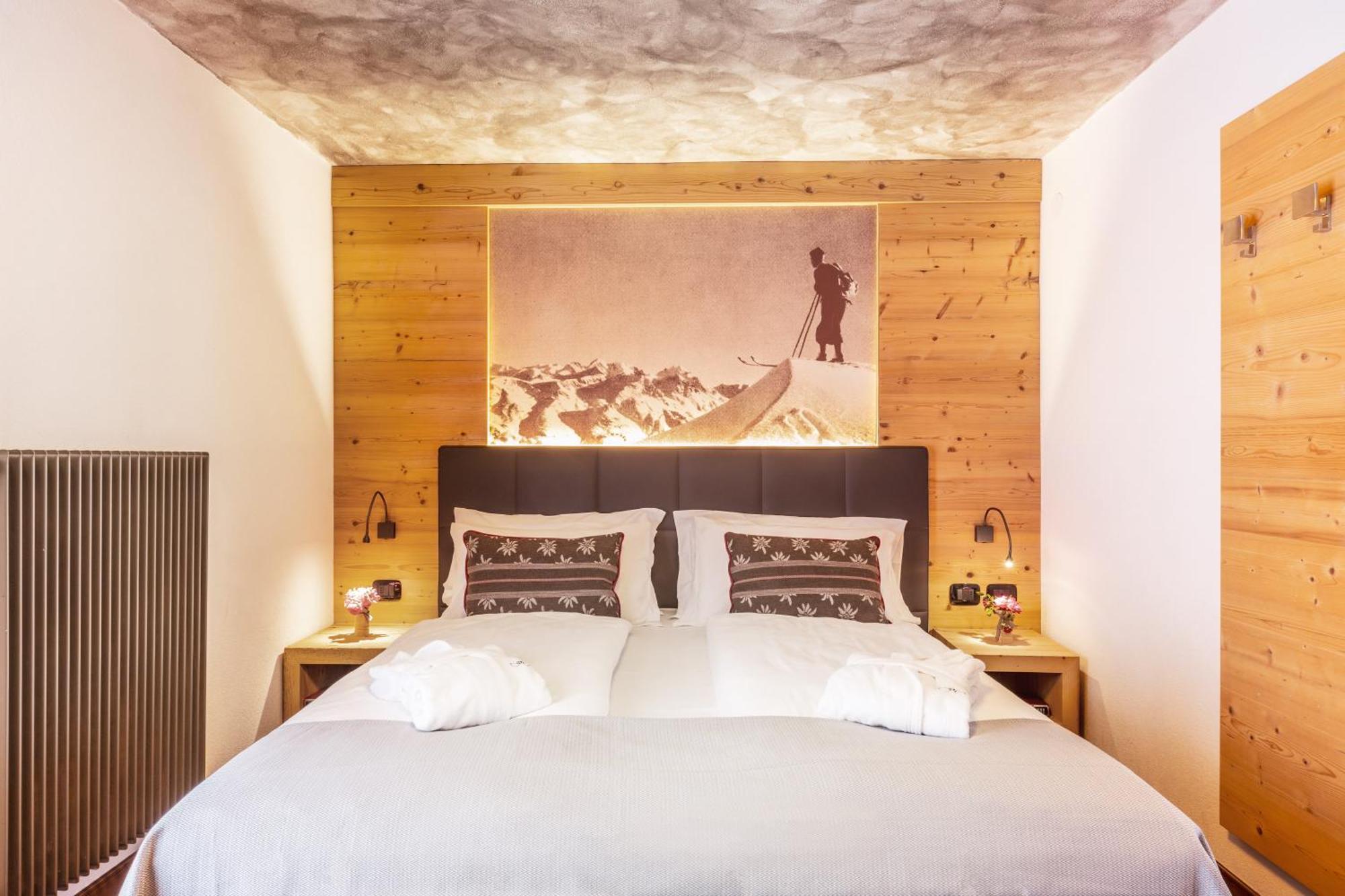 Hotel Meida Поцца-ди-Фасса Экстерьер фото
